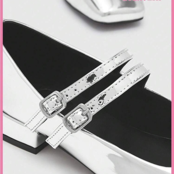 Buckle Decor Metallic Square Toe Mary Jane Flats, Glamorous Silver Flats - Picture 4 of 7